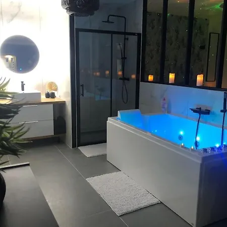 Hébergement de vacances Le Diamant Secret De Charme Romantique Exceptionnel Marzan
